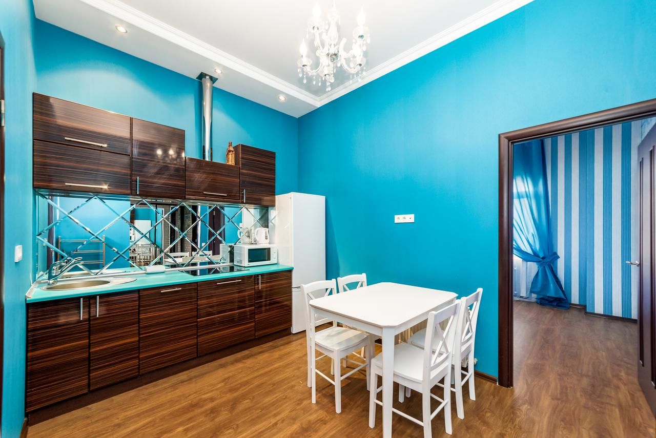 Апартаменты Stylish apartment with a balcony overlooking the park Одесса-20