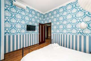 Апартаменты Stylish apartment with a balcony overlooking the park Одесса Апартаменты с 1 спальней-2