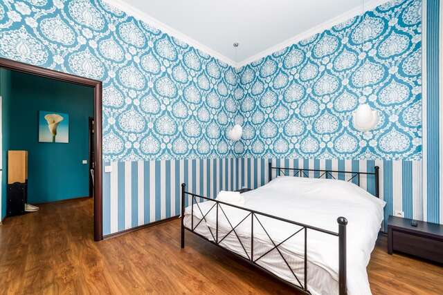 Апартаменты Stylish apartment with a balcony overlooking the park Одесса-5